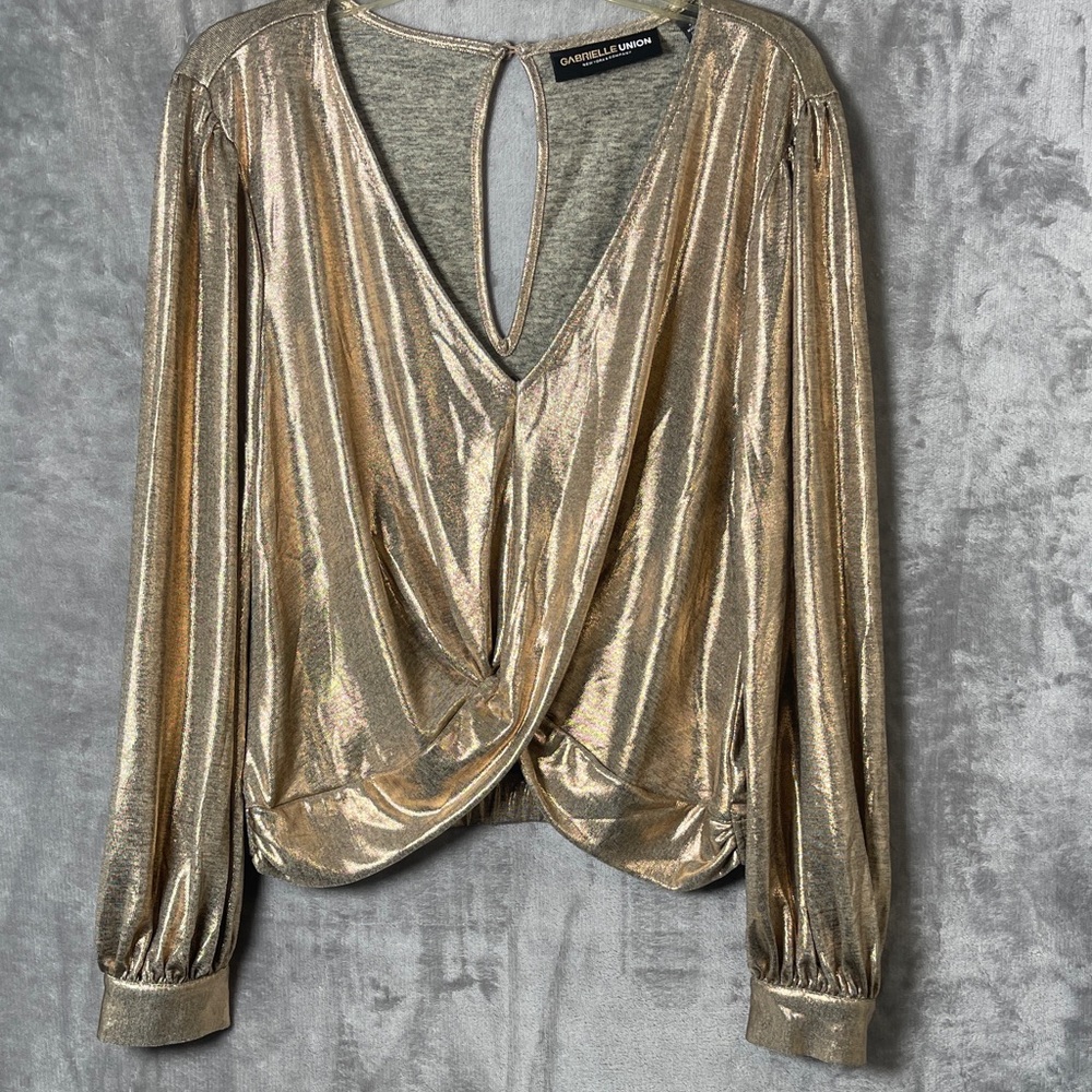 Gold metallic disco top, ready to party!